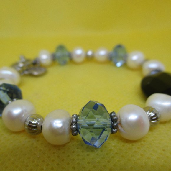 Genuine FRESH WATER PEARL Blue Faceted Crystal Bracelet Large Black Faceted Bead - Picture 7 of 13
